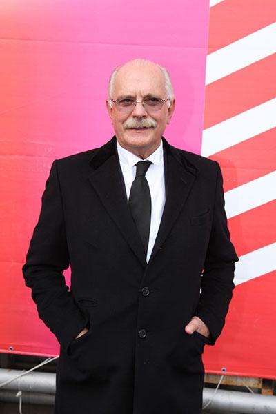 Звезды на церемонии закрытия ММКФ