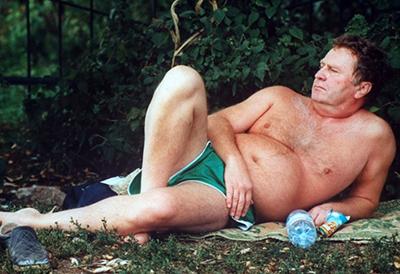 Самые выразительные пляжные костюмы политиков