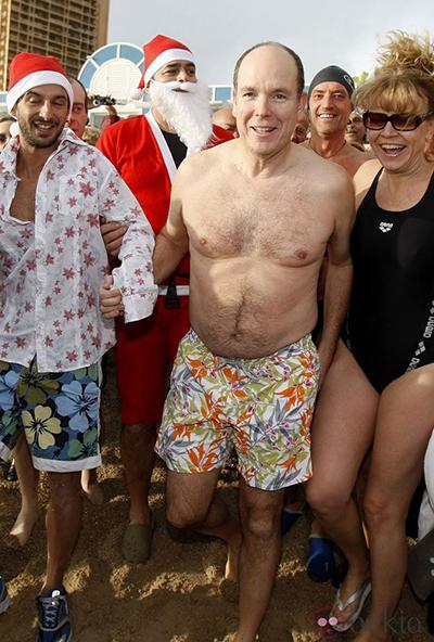 Самые выразительные пляжные костюмы политиков