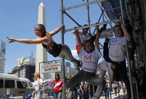 Названа лучшая южноамериканская танцовщица у шеста