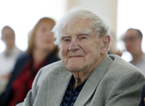 Известные люди, которых мы потеряли в 2017 году