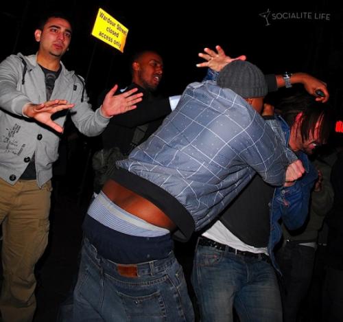 Двойника Колина Фаррела запинали в Лондоне