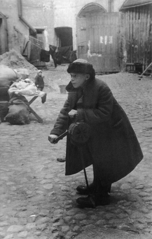 Хроники ужаса: редкие фото из блокадного Ленинграда