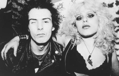 Знаменитости, которые умерли в отелях