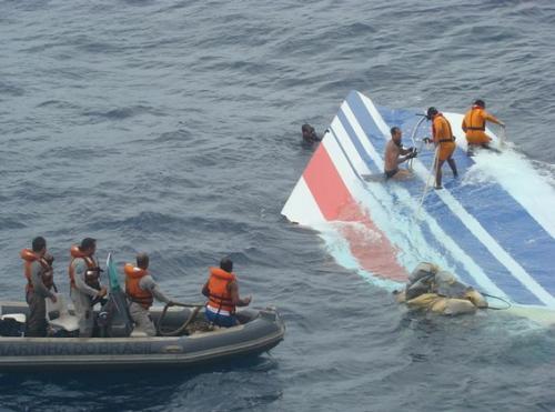 Они чудом выжили в одной катастрофе и погибли в другой