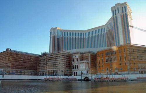 10 самых вместительных зданий мира