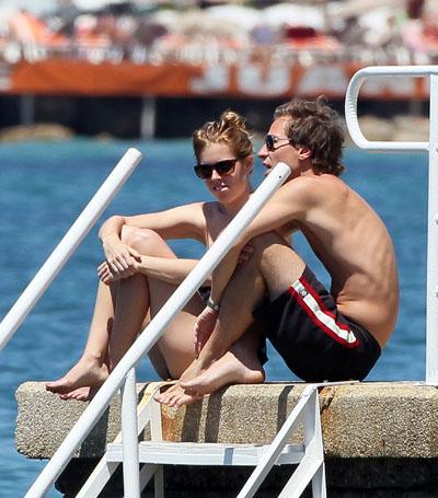 Принцесса Беатрис Йоркская отправилась на свидание во Францию