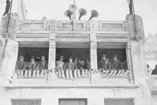 Какими были первые зимние олимпийские игры