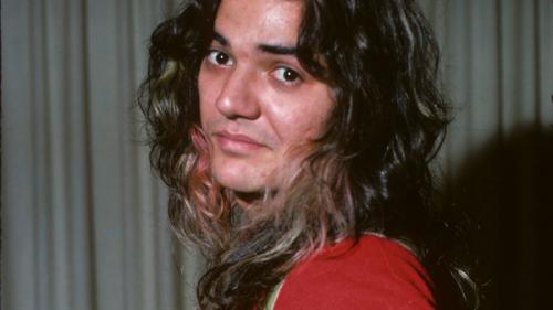 Знаменитости, ставшие жертвами пагубной зависимости