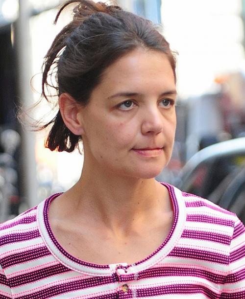 Знаменитости, которых трудно узнать без макияжа