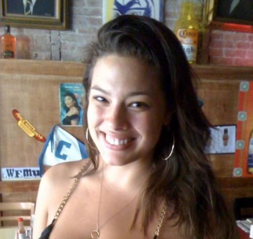 Знаменитости, которых трудно узнать без макияжа