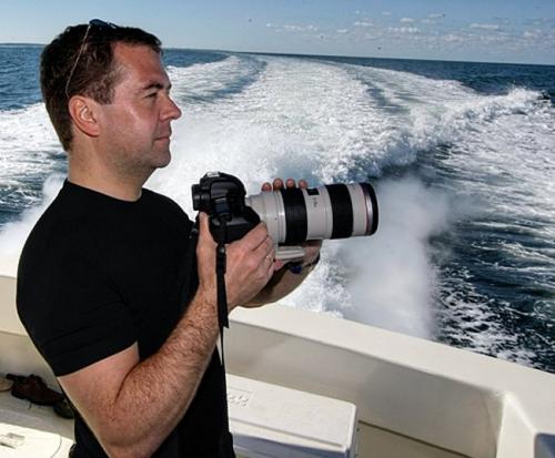 Дмитрий Медведев стал фотографом