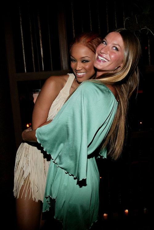 Совместные фото звездных красавиц