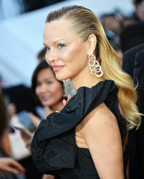 Звезды, которые из простушек превратились в иконы стиля