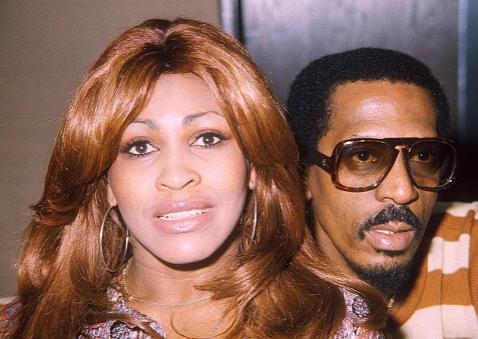 ТОП-10 звезд, ставших жертвами мужей-тиранов