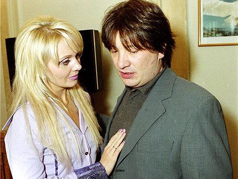 ТОП-10 звезд, ставших жертвами мужей-тиранов