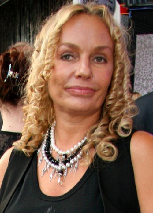 Красота — страшная сила: звезды, изуродованные пластикой