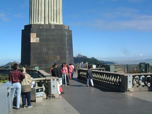 Статуе Христа Спасителя – 75 лет !