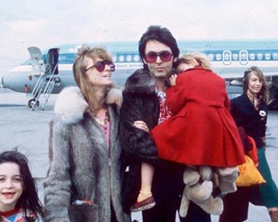 Редкие фотографии всемирно известных звезд. Часть 30