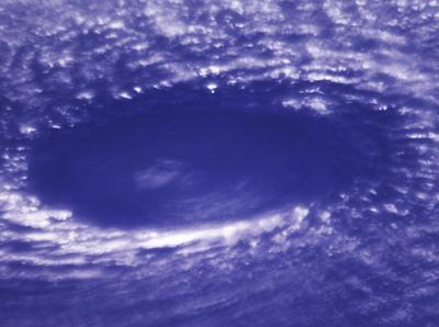 Как выглядят ураганы из космоса