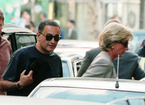 Пары знаменитостей, встретившие смерть в один день