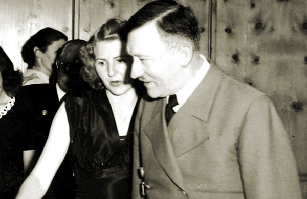 Пары знаменитостей, встретившие смерть в один день