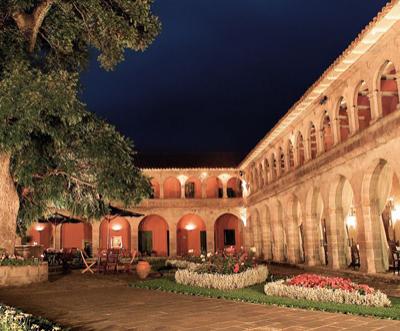 Топ-10 самых необычных отелей мира