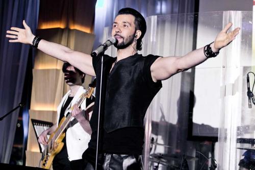 Денис Клявер проверил любовь временем