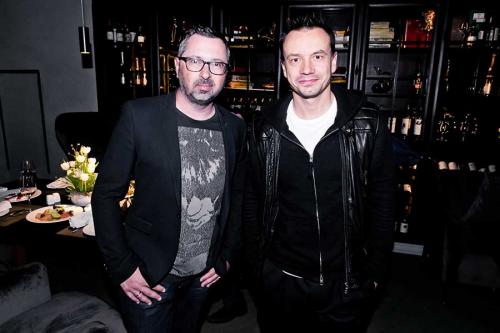 Денис Клявер проверил любовь временем