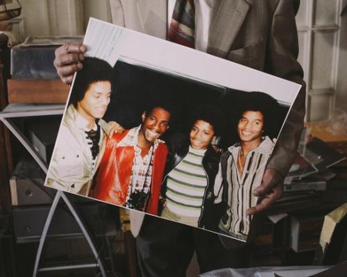 Опубликованы редкие ранние фото Майкла Джексона