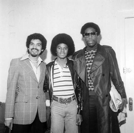 Опубликованы редкие ранние фото Майкла Джексона