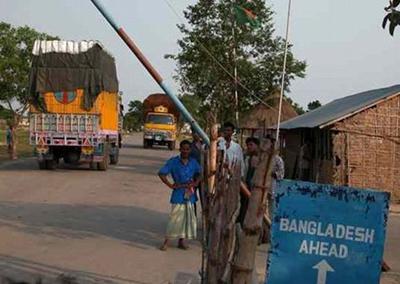 Топ-10 самых необычных границ мира