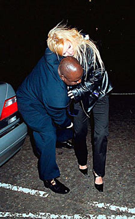 VIP-пьянки: где, с кем и как напиваются звезды Голливуда