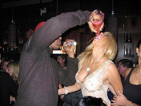 VIP-пьянки: где, с кем и как напиваются звезды Голливуда