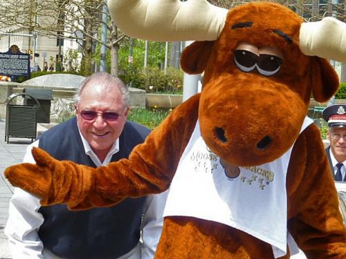 Знаменитости, к которым успех пришел после сорока