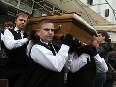 Петра Тодоровского проводили в последний путь с воинскими почестями