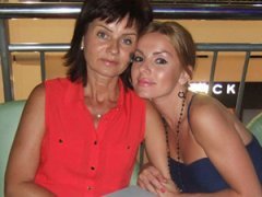 Мама Юли Волковой не оставила дочь наедине с «Zомби»