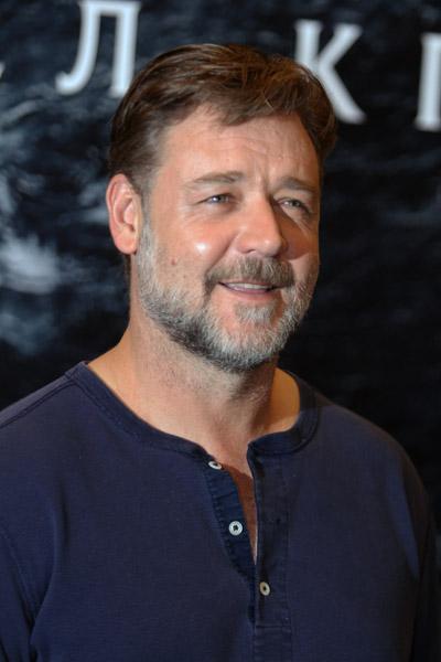 Рассел Кроу из Москвы увезет ковчег с медведем