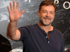 Рассел Кроу из Москвы увезет ковчег с медведем