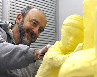 Американский скульптор представил статуи из масла
