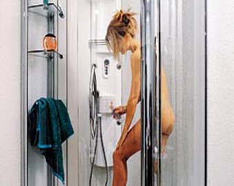 Москвичка поймала домушника, который заглянул к ней в душ