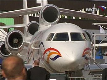 Около 100 пассажиров не смогли вылететь из Лондона, поскольку пилот самолета был пьян