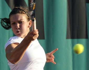 18-летняя румынская теннисистка уменьшила грудь, но все равно проиграла