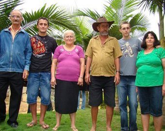 Перепутанные в роддоме бразильцы 25 лет жили в чужих семьях