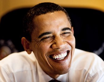 В Сети появились картинки с обнаженным Обамой