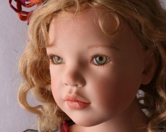 Кукла спасла семью от пожара