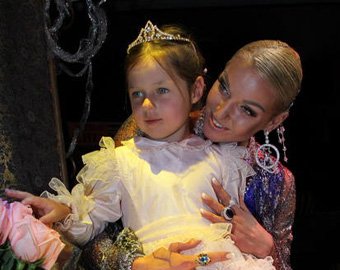 Волочкова обнародовала "приватное" фото дочери