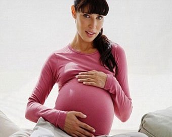 23-летняя британка беременеет, несмотря на все методы предохранения
