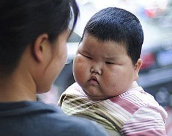 Самая толстая малышка живет в Китае