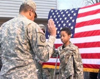 Больного мальчика приняли в армию США